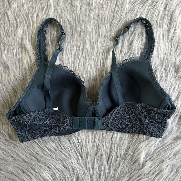 Berlei Barely There Bra Womens Size 34C Green Lightly Lined Underwire - Picture 4 of 7